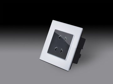 掌控生活，一键启航 让万能遥控插座成为您家的智能管家